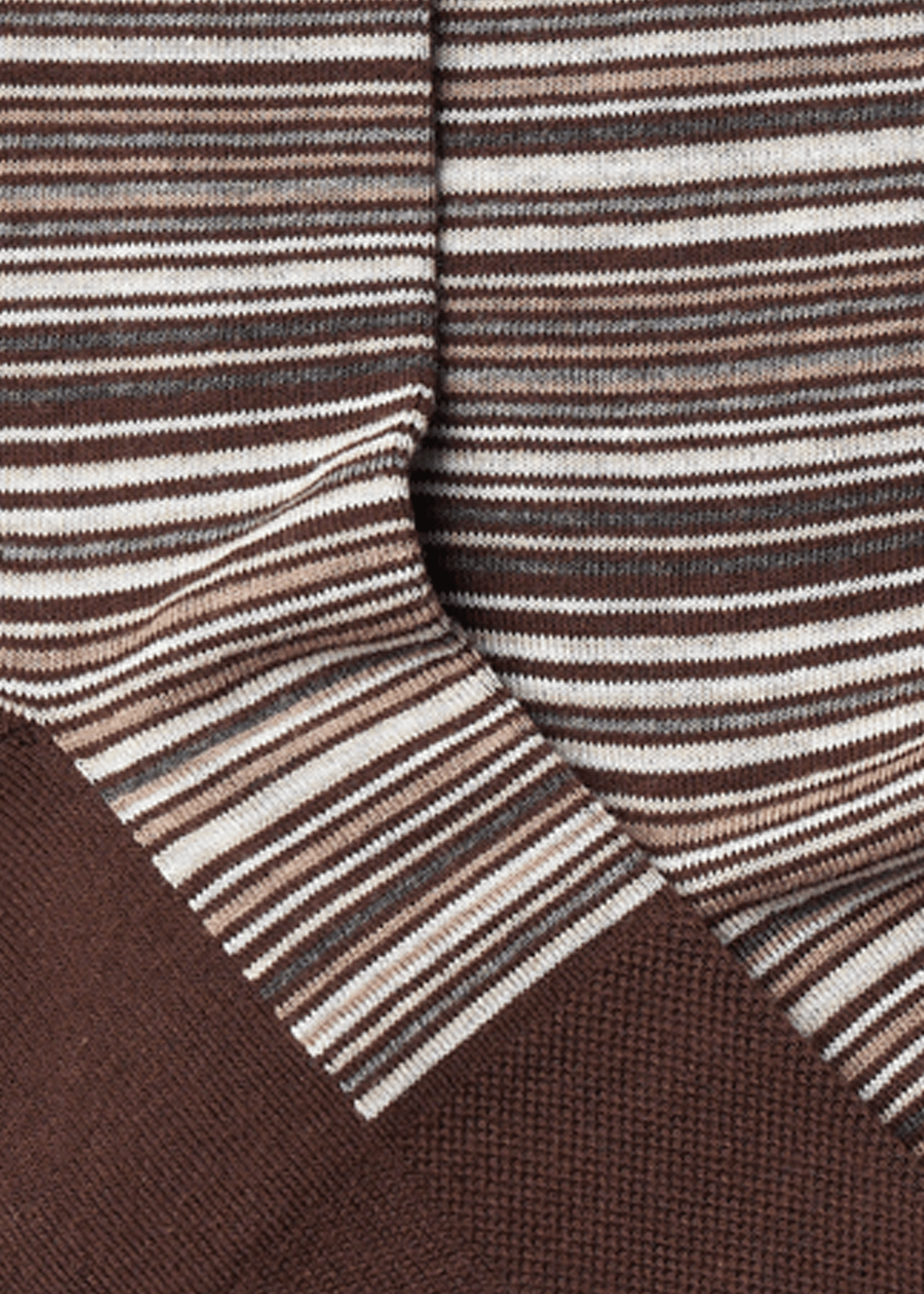 Everyday Comfort Socks | Lines Pattern.