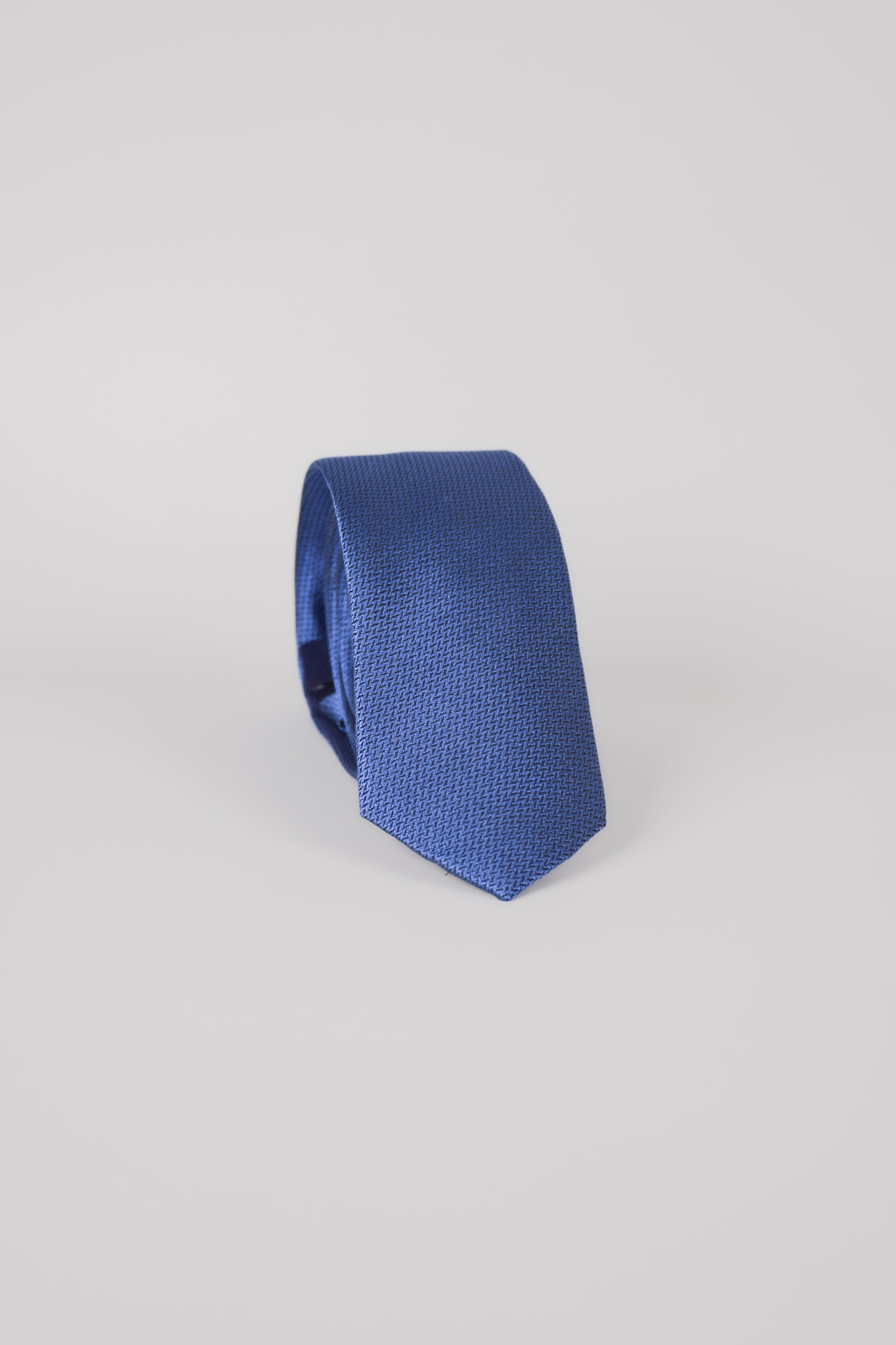 Woven Tie | Pure Silk | Herringbone Jacquard Pattern - Atica Man