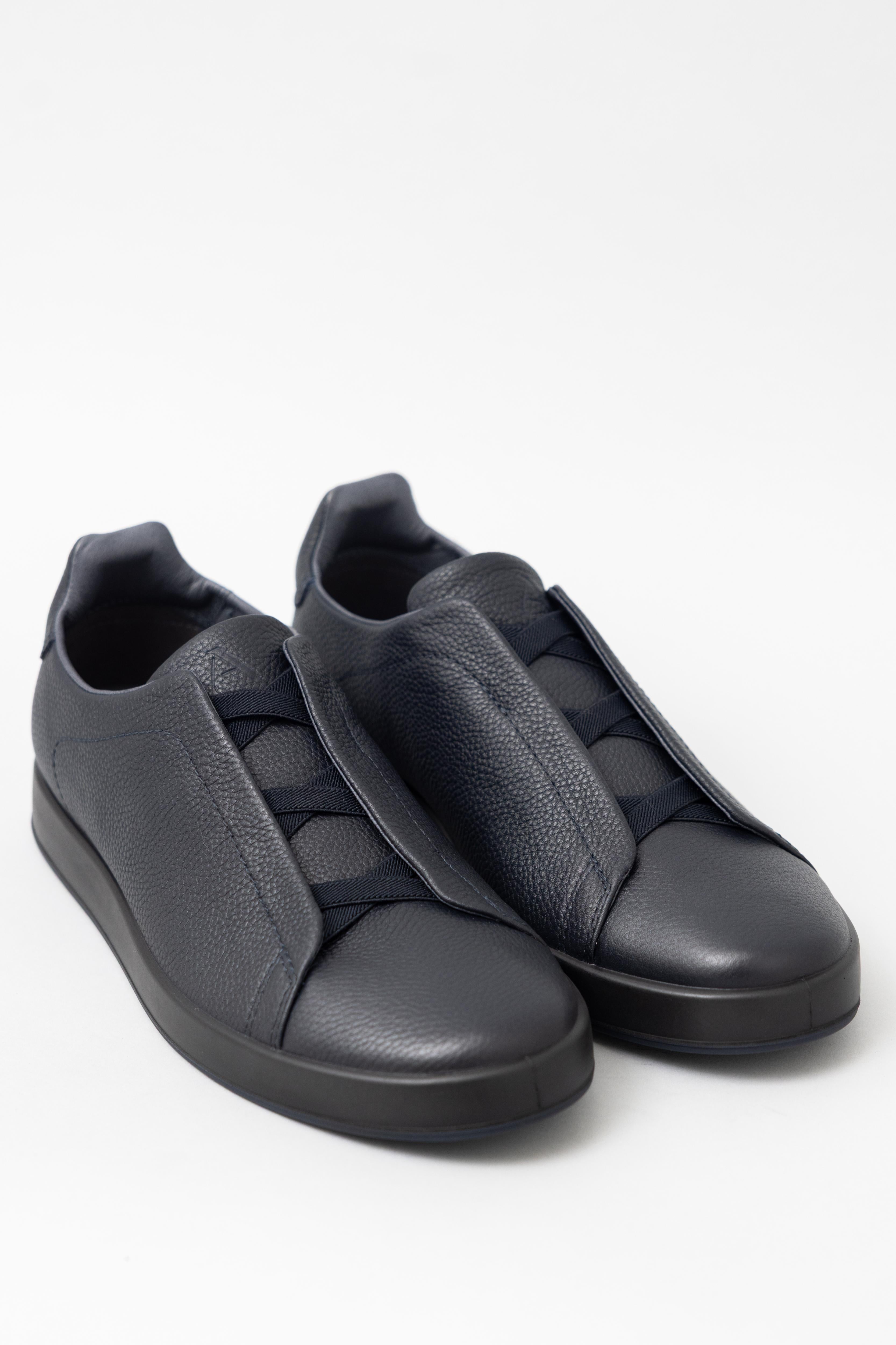 Navy Laceless Leather Sneaker